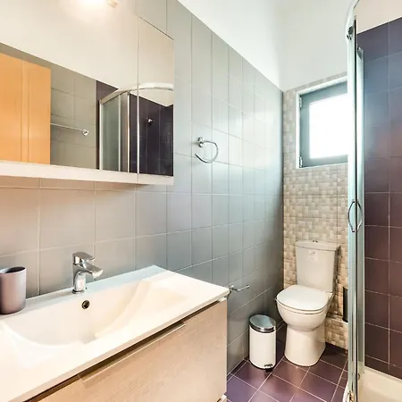 Lovely In With Private Pool Adelianos Kampos