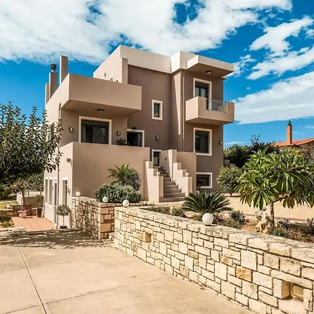 Lovely In With Private Pool Villa Adelianos Kampos